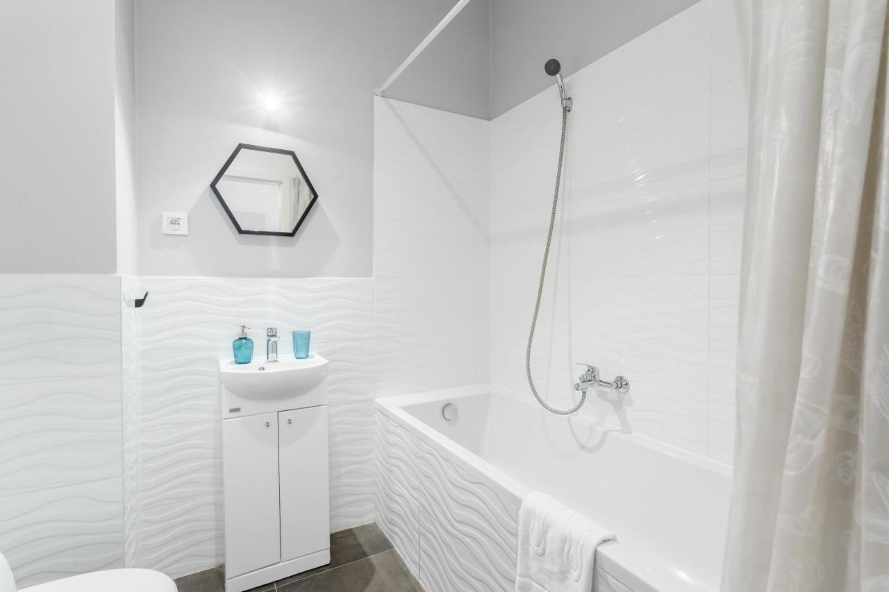Warsaw City Apartments Praga מראה חיצוני תמונה
